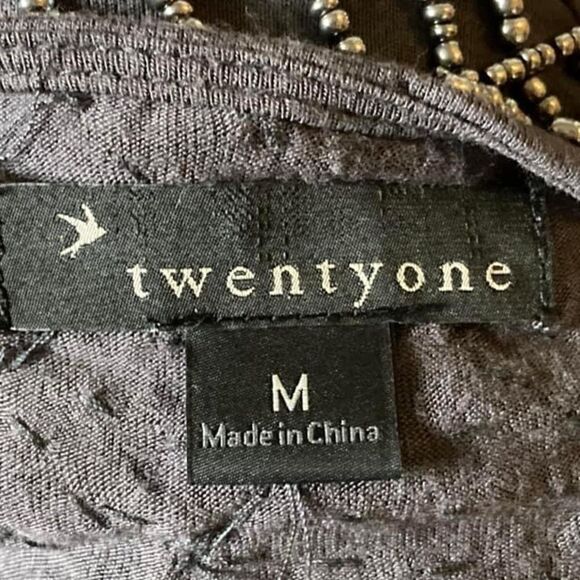 Forever 21 Gray Metallic Beaded Top Short Sleeve Embellished Blouse Medium - Picture 5 of 7